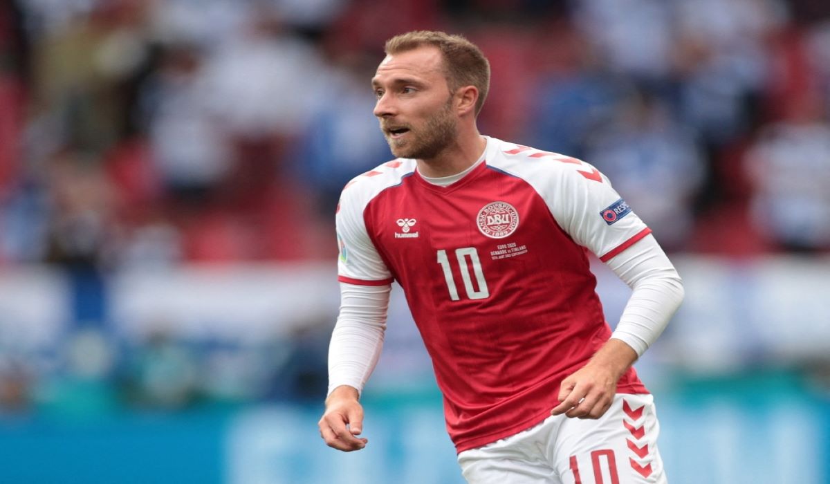 Eriksen playing
